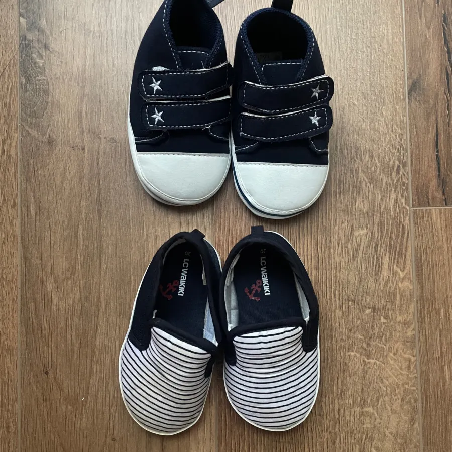 پاپوش های نوزادی