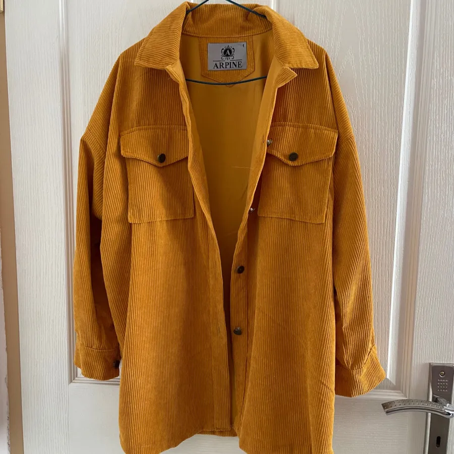 کت مخمل کبریتی