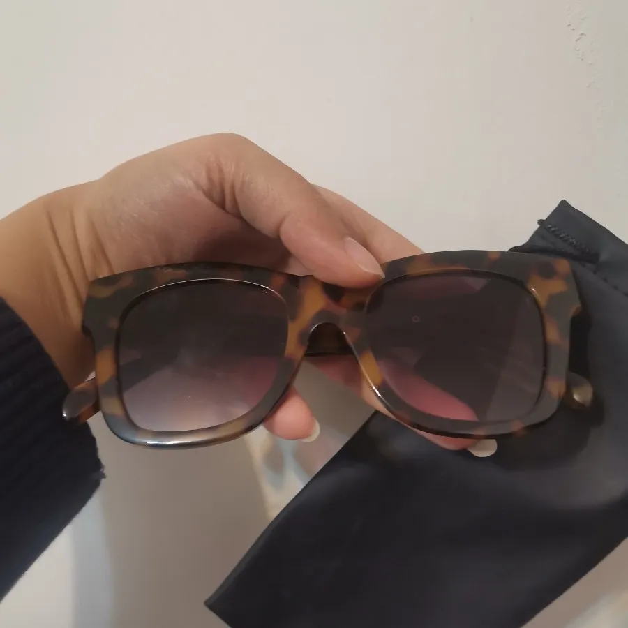 عینک آفتابی دودی