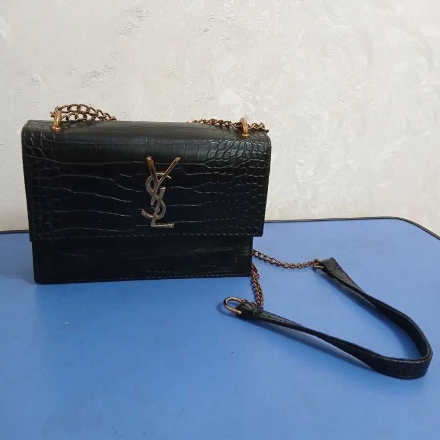 کیف مشکی پاسپورتی