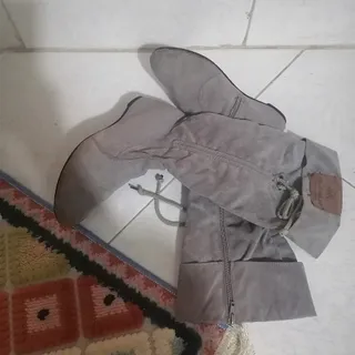 بوت وارداتی طوسی