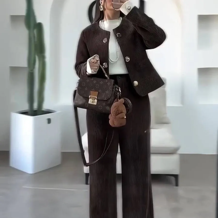 مانتو شلوار لاجوردی