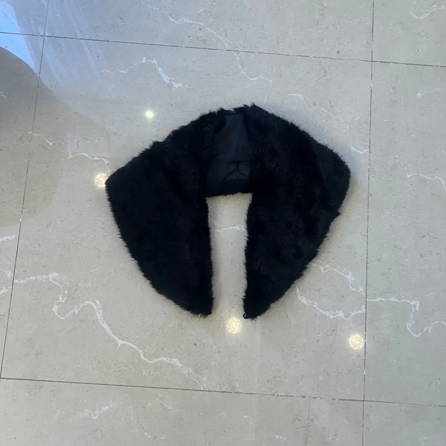 خز یقه لباس