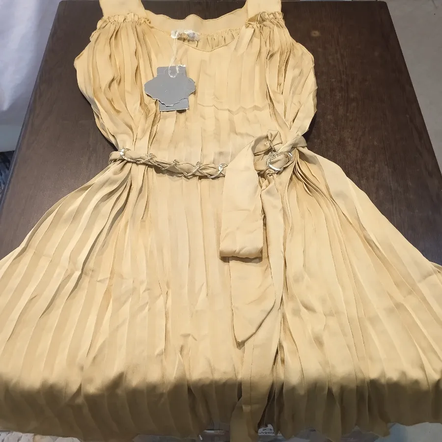 پیراهن پلیسه کلوش