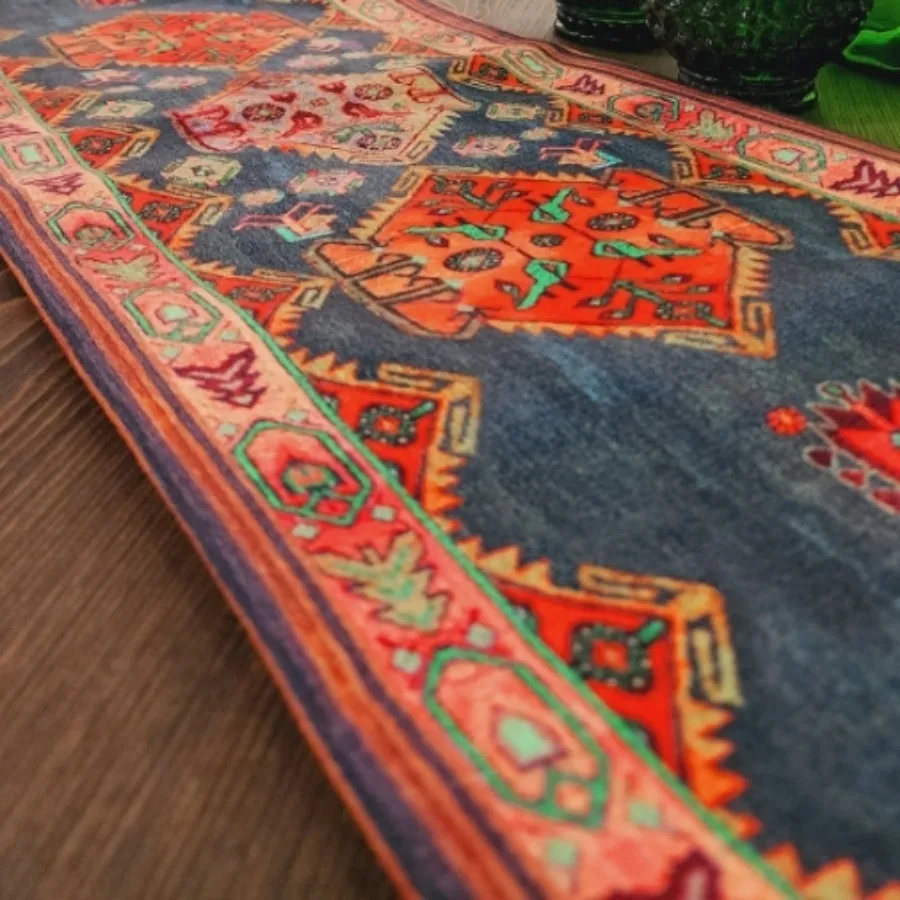 رانر و رومیزی مخمل