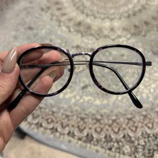 عینک دور بنفش