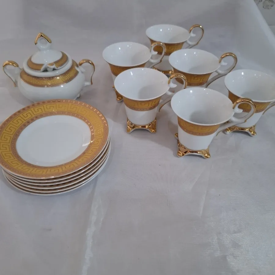 فنجان قهوه خوری ایتالیایی