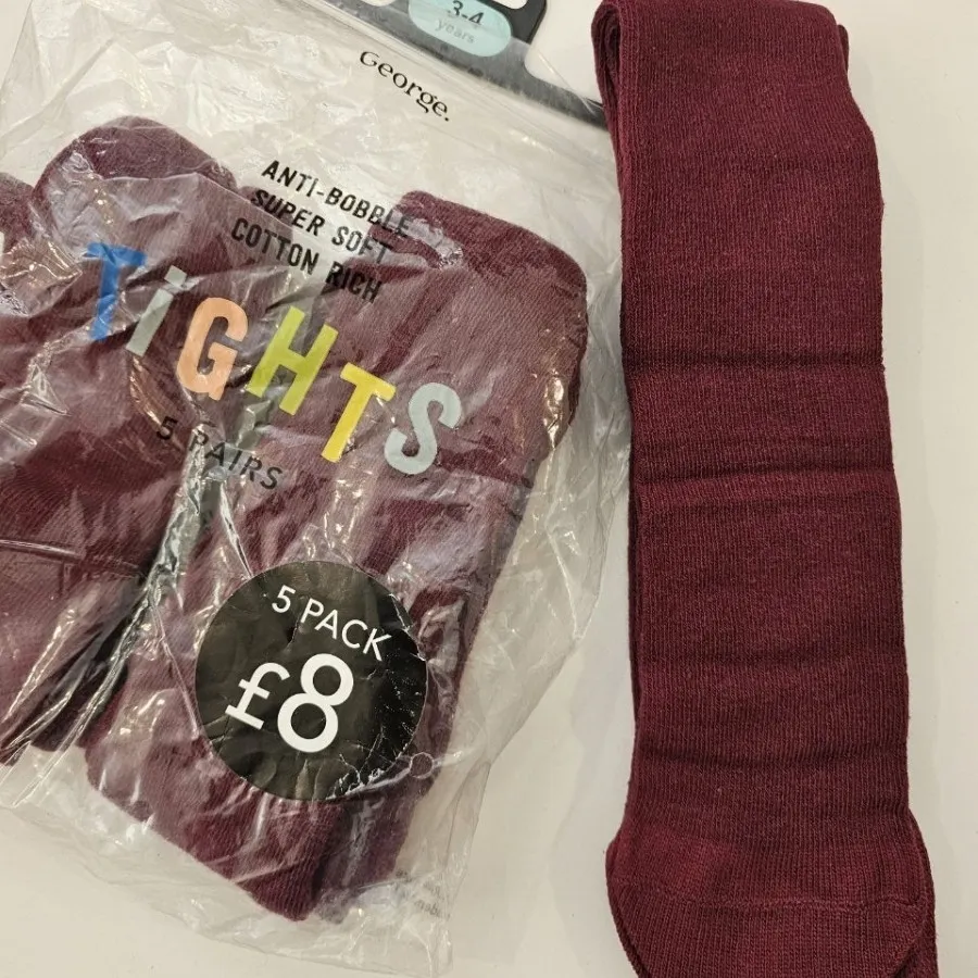 جورابشلواری زرشکی