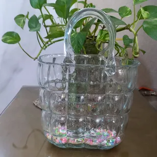 گلدان شیشه ای طرح کیف