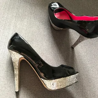 کفش ورنی پاشنه 12 سانت