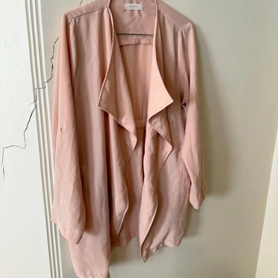 مانتو کوتاه جلوباز