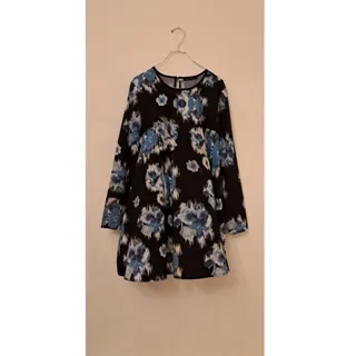 پیراهن گلدار