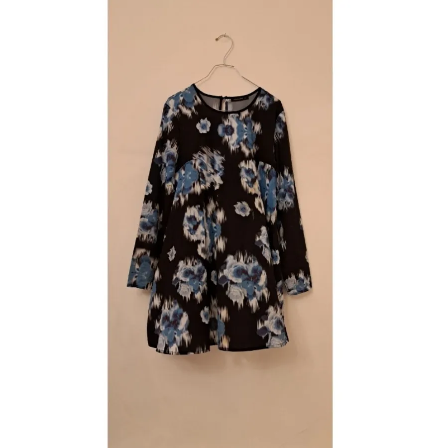 پیراهن گلدار