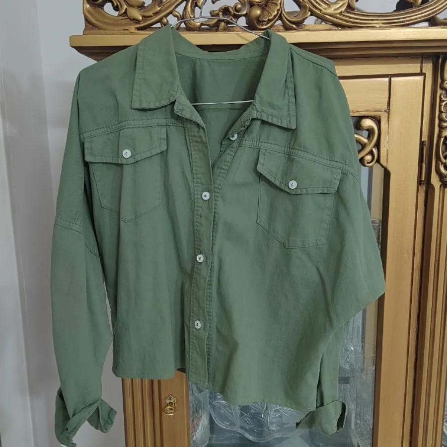 کراپ کت سبز