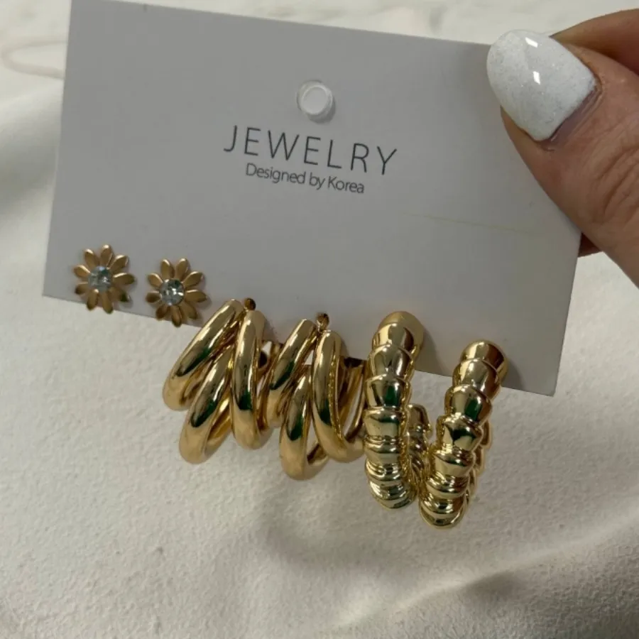 پک گوشواره طلایی شماره 2