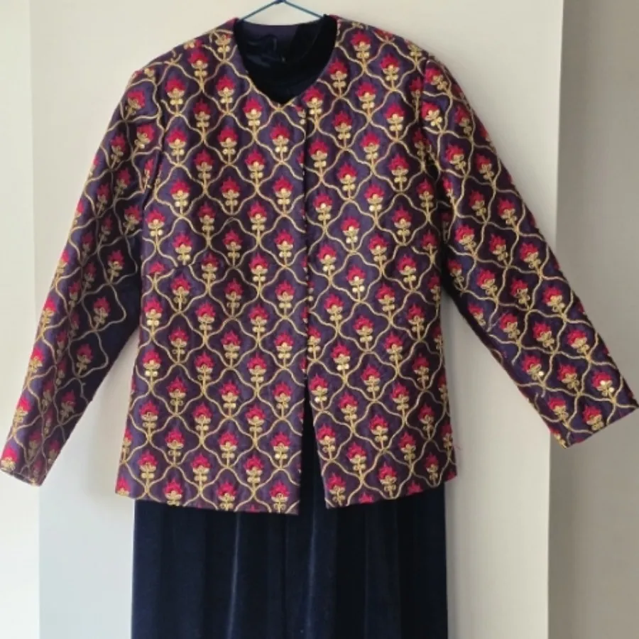 مانتو سوزن دوزی