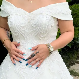 لباس عقد وعروسی