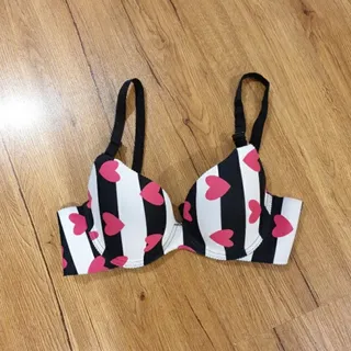 سوتین خارجی