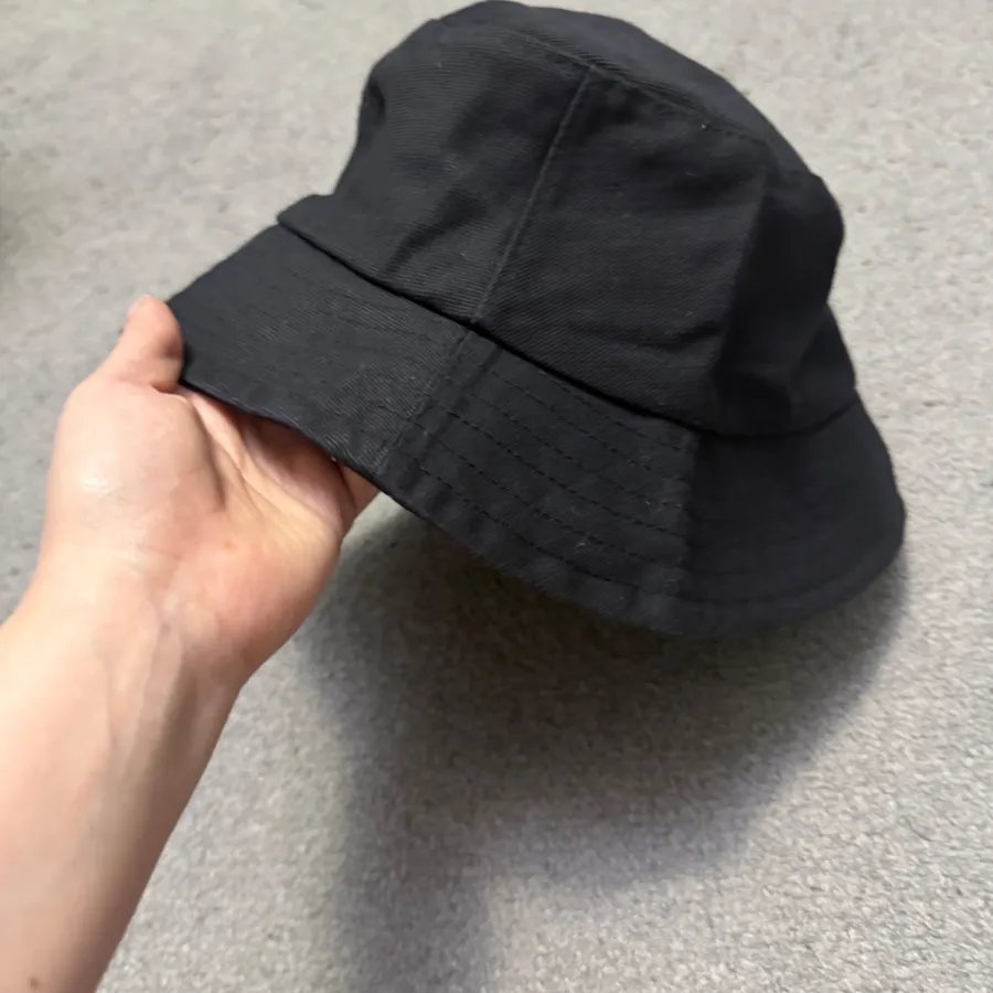 کلاه دخترانه کتان