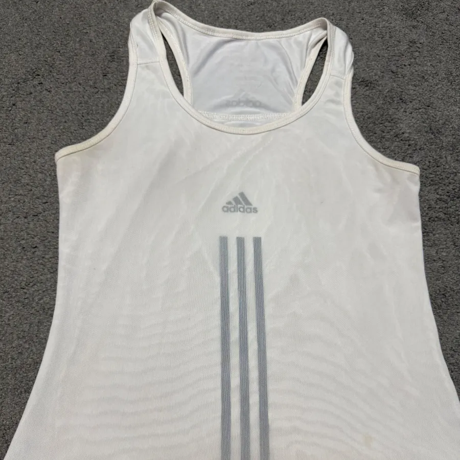 تاپ پشت قهرمانی سفید