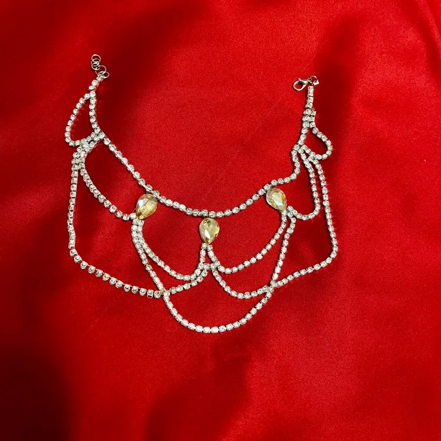 بازوبند نگیندار