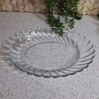 ظرف شیشه ای