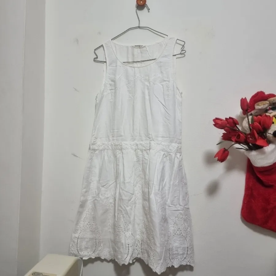 پیراهن زنانه