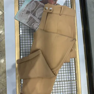 شلوار پارچه‌ای گِرَم بالا