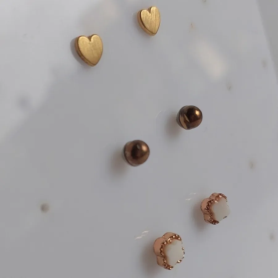 گوشواره های ریز