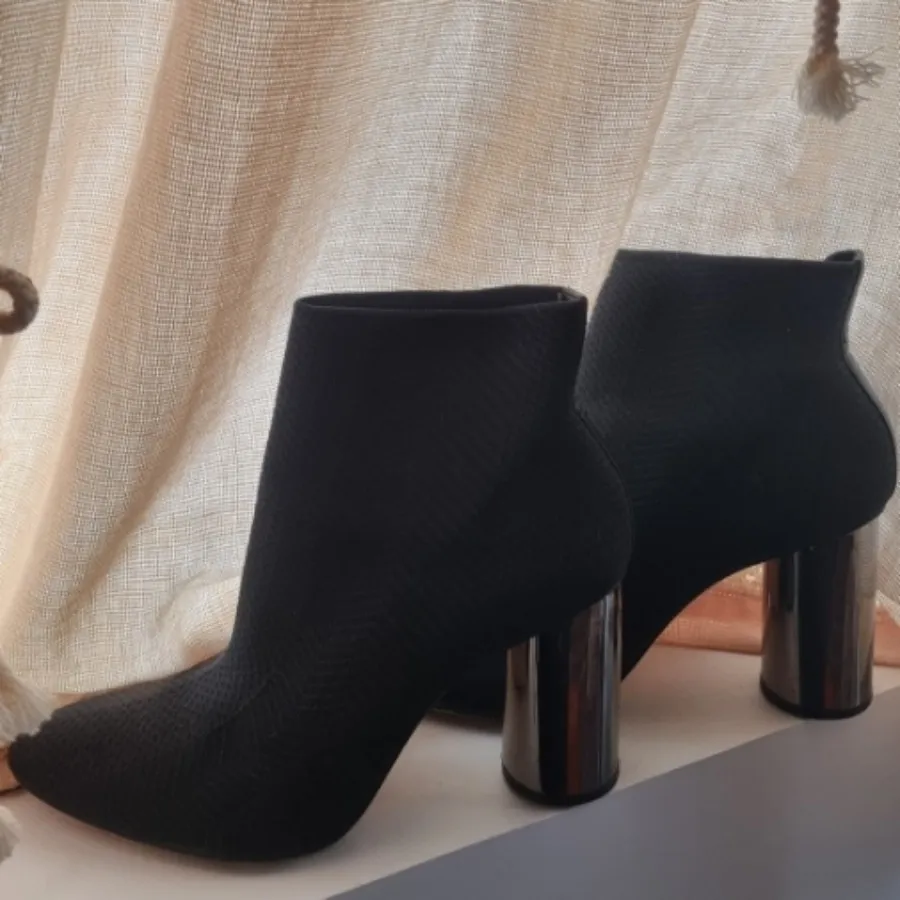 بوت اورجینال zara