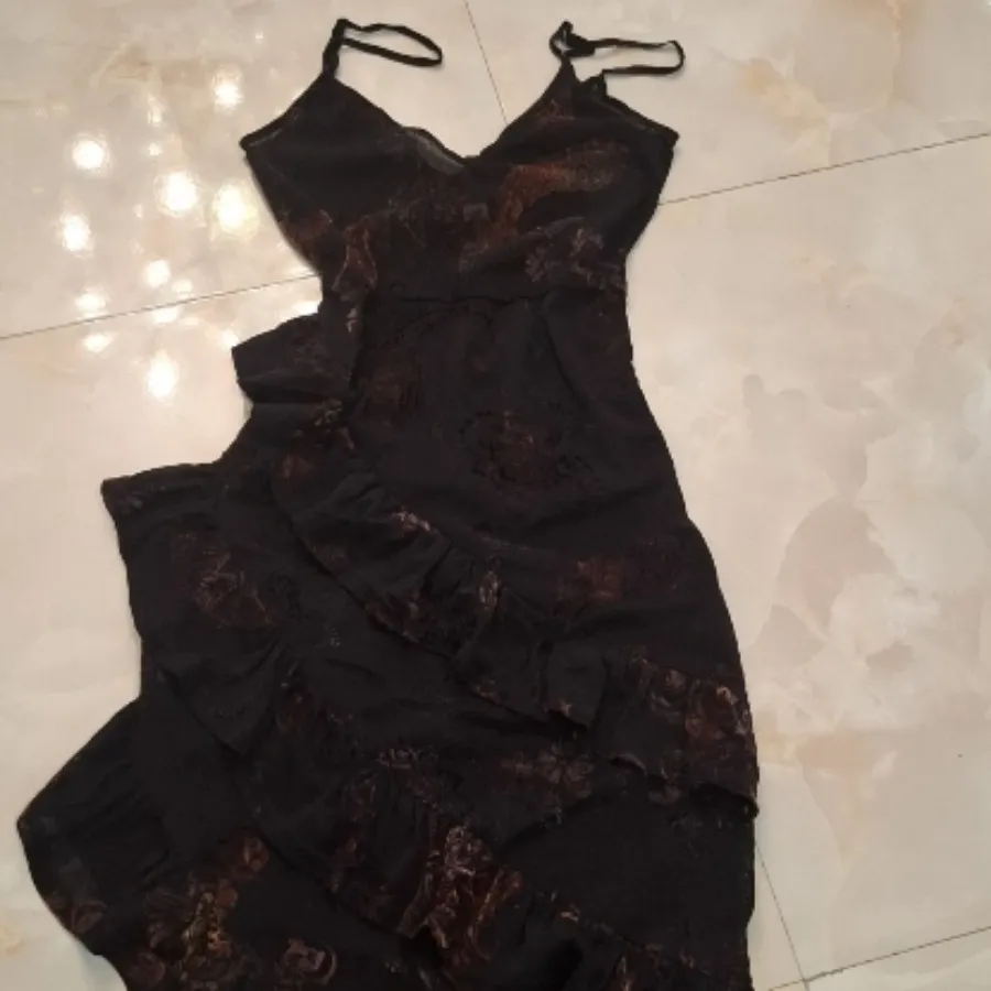 پیراهن زنانه