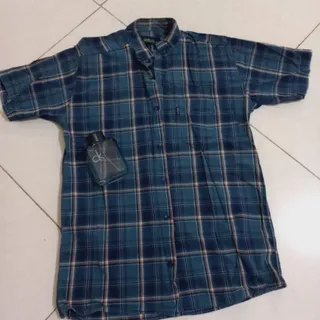 پیراهن مردانه