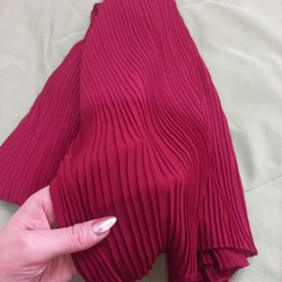 شال حریر پلیسه