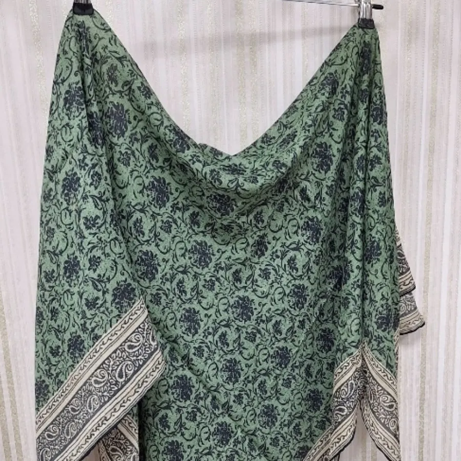 روسری نخی