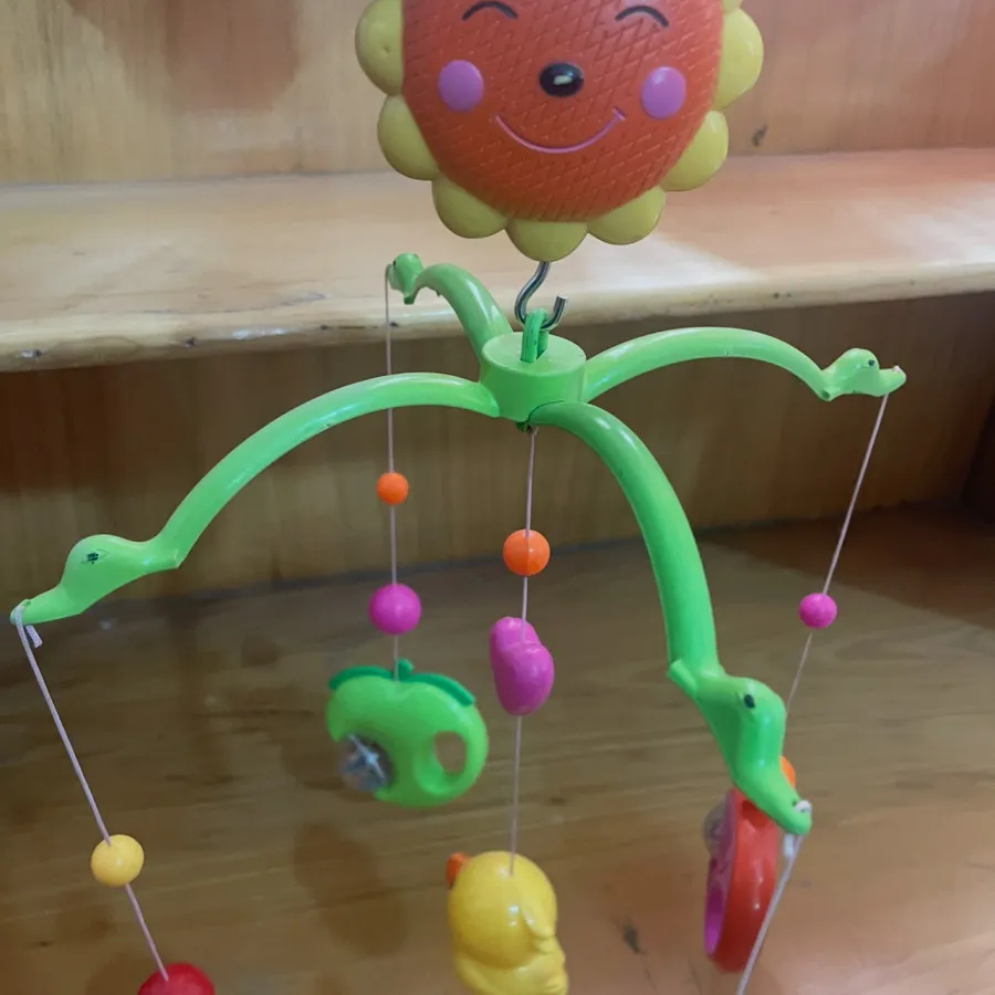 آویز تخت موزیکال