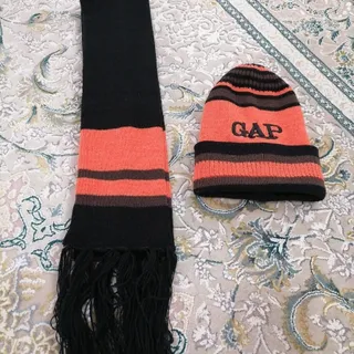 کلاه و شال گردن