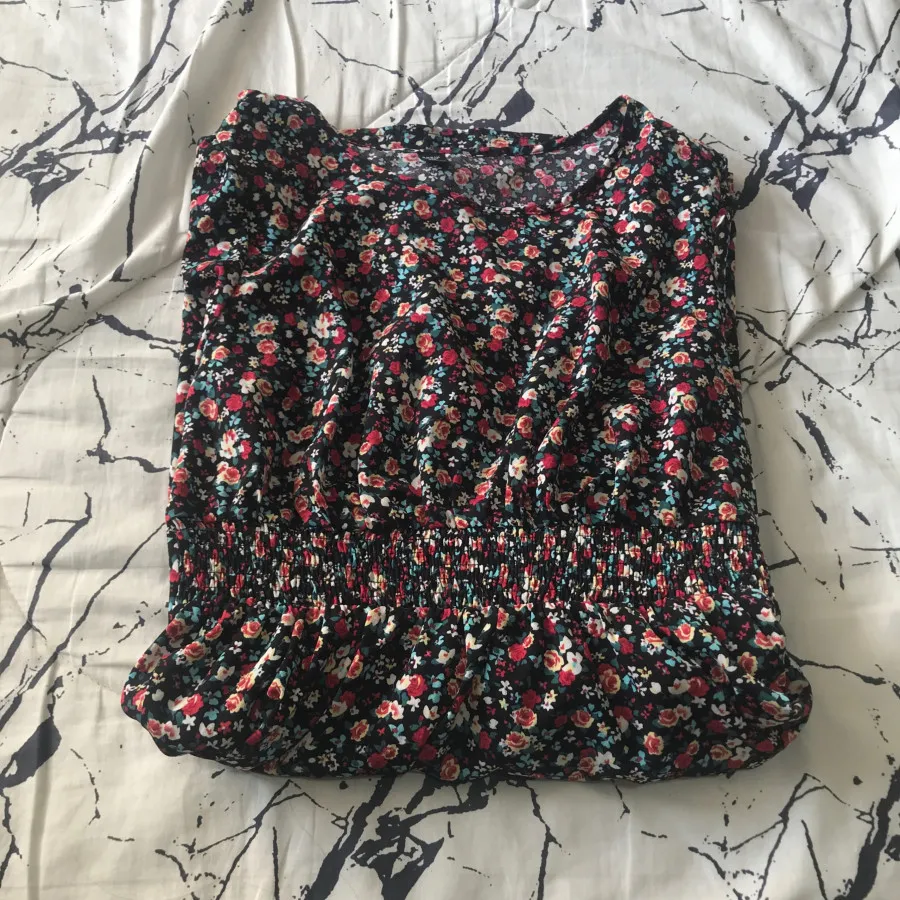 پیراهن شیین