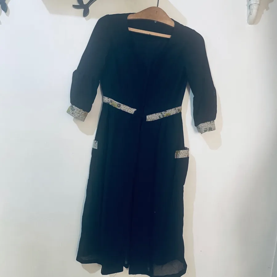 مانتو مشکی بهاره تابستانه