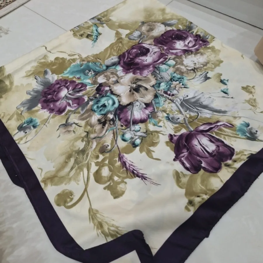 روسری ساتن