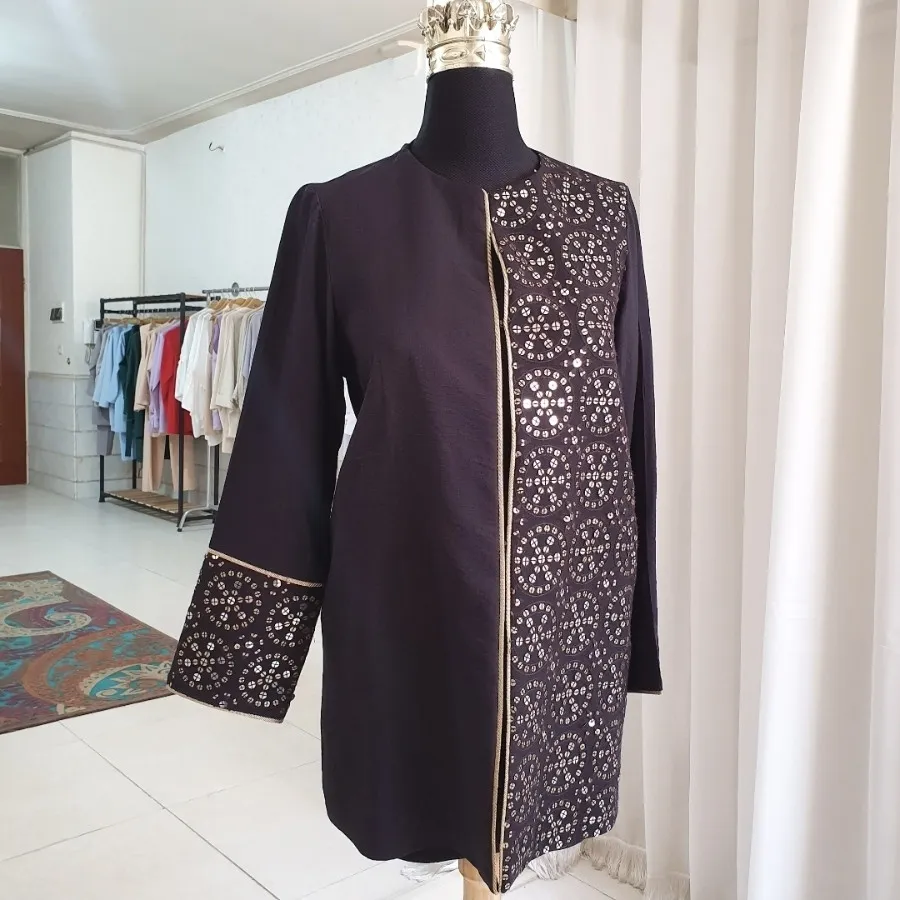 مانتو پولکدوزی