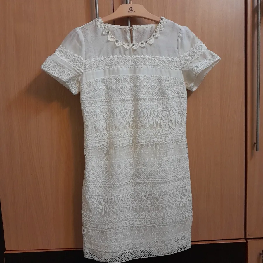 پیراهن مجلسی سفید توری