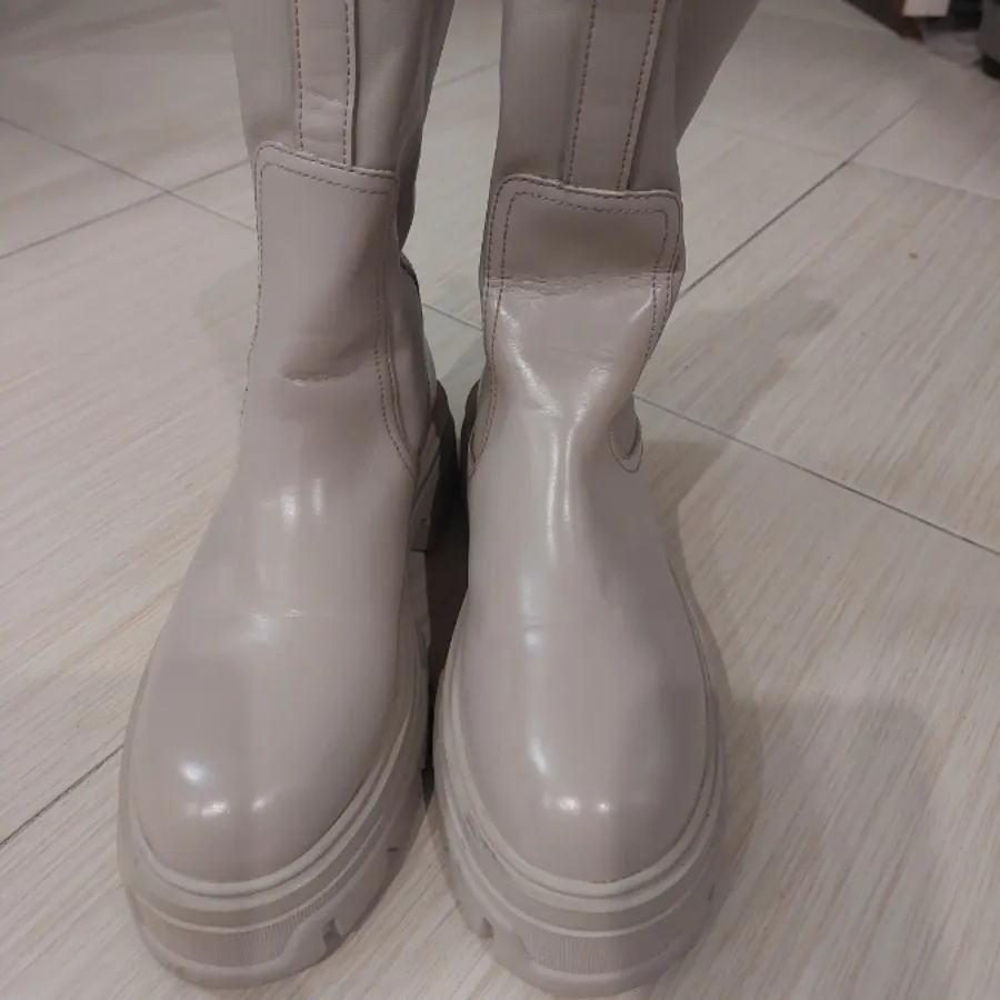 بوت بلند برند H&M