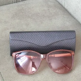 عینک آفتابی