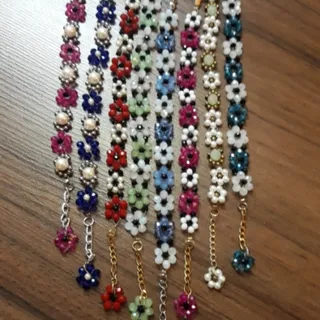 دستبند های دستساز گل