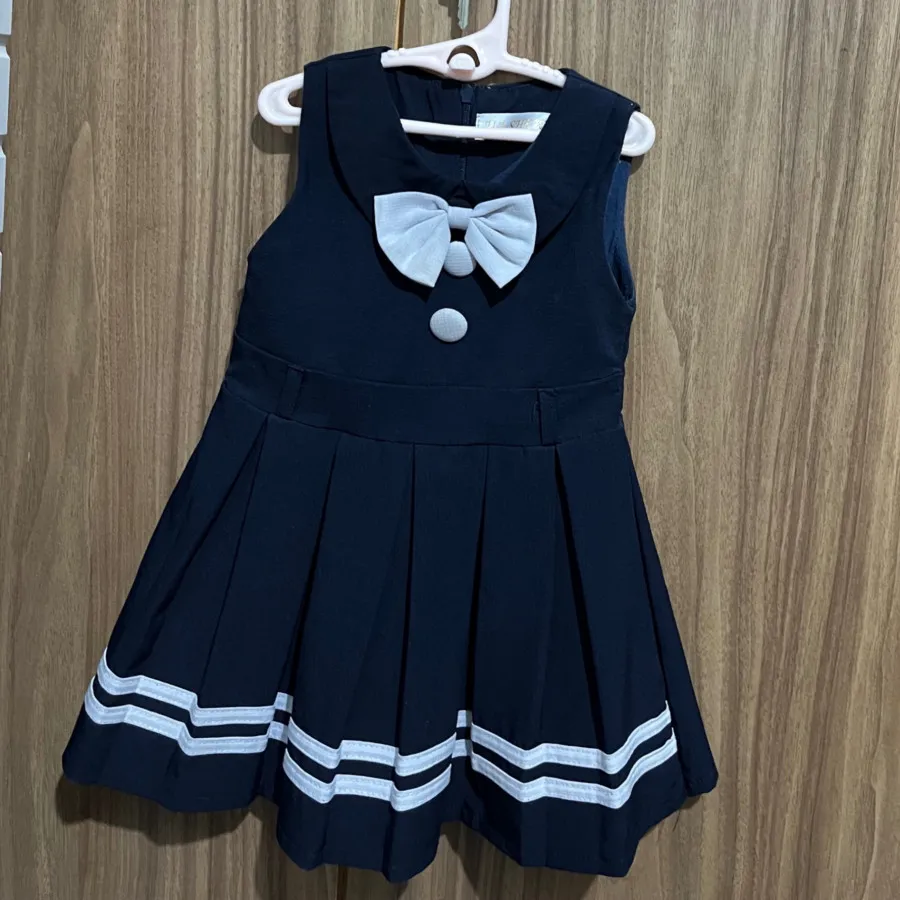 پیراهن بچگانه