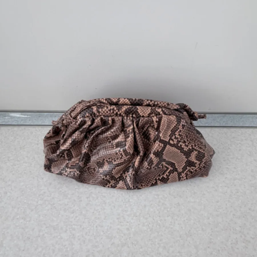 کیف پوست ماری