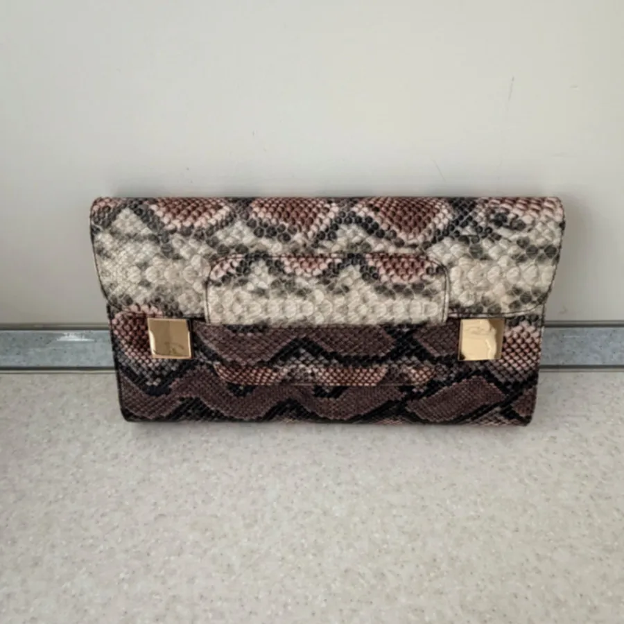 کیف پوست ماری