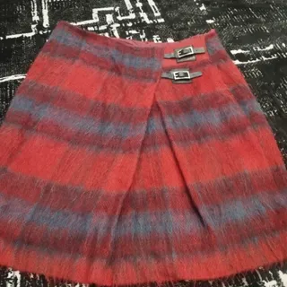 دامن پشمی قرمز ترک