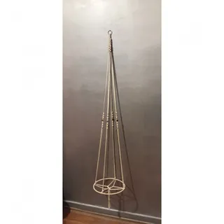 جاگلدانی مکرومه