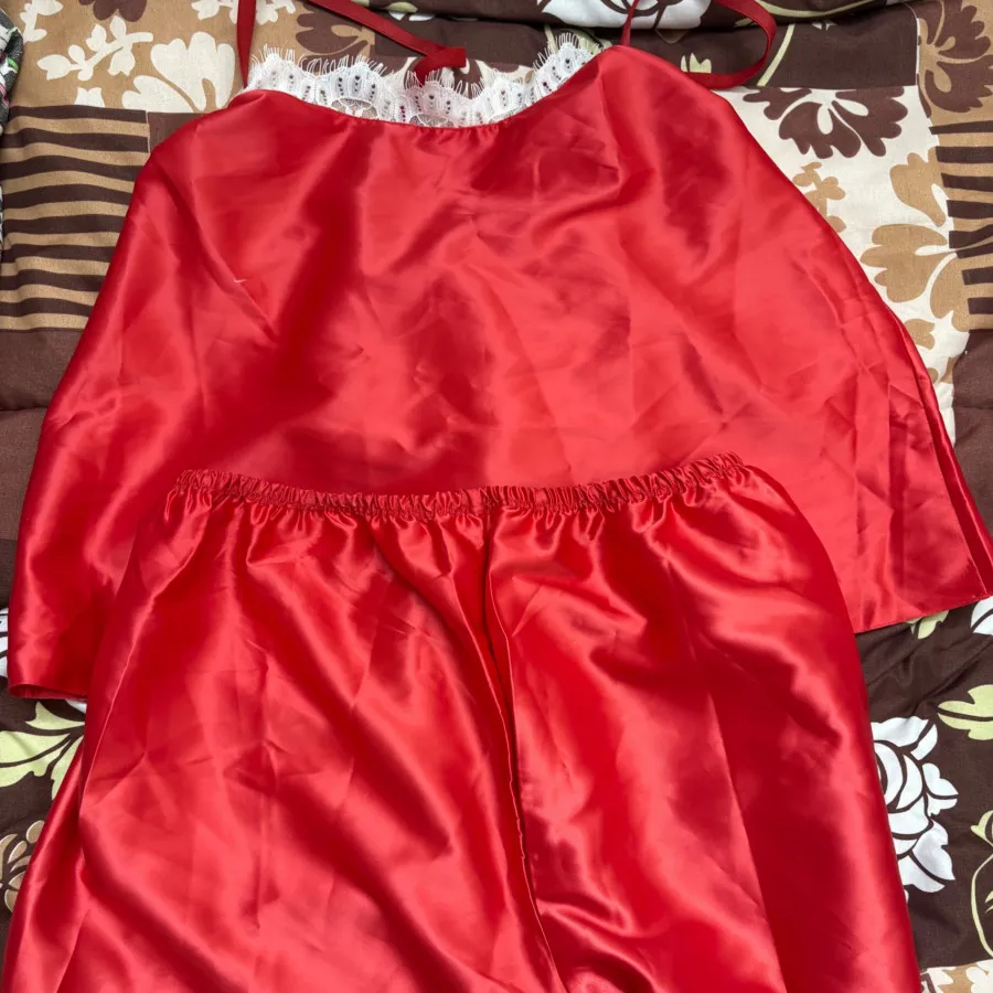 لباس خواب ساتن?